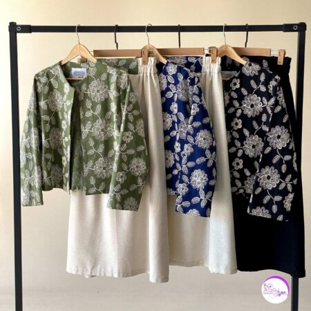 کت و دامن پولکی طرحدار