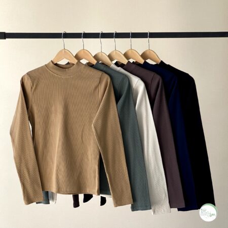 بلوز یقه سه سانت بیسیک