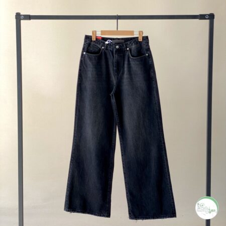 شلوار جین بگی ذغالی سایز M ( سایز بزرگ )