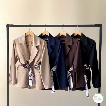 کت تک کمر دیور